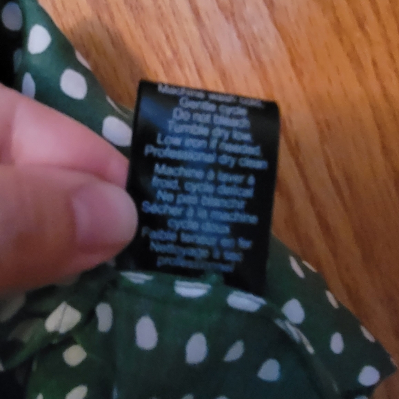 NWOT 11.1 Tylho Polka Dot Top - Picture 6 of 8